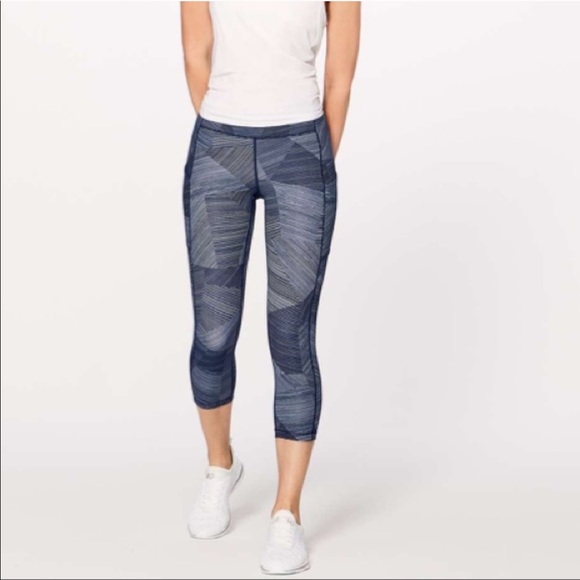 Lululemon Speed Up Crop (21”) - Picture 2 of 8